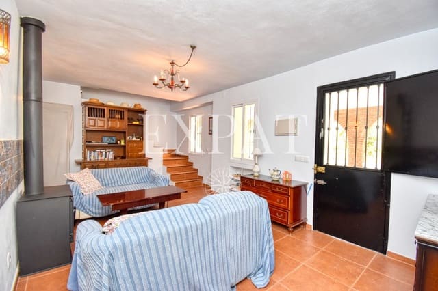 3 sovrum Finca/Hus på landet till salu i Sayalonga med pool - 299 000 € (Ref: 8225892)