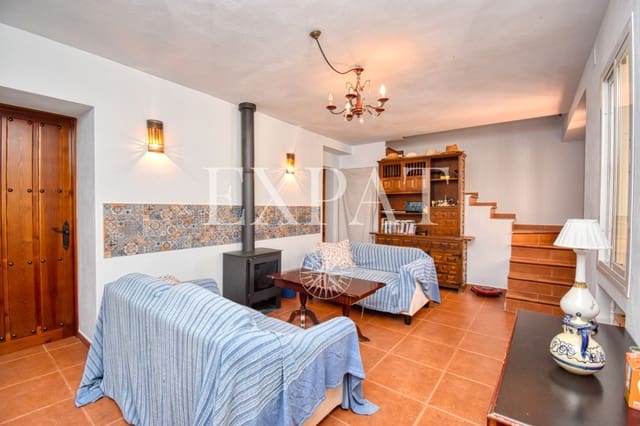 3 sovrum Finca/Hus på landet till salu i Sayalonga med pool - 299 000 € (Ref: 8225892)