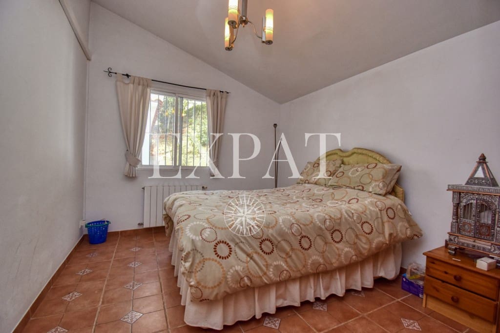 3 soveværelse Finca/Landehus til salg i Competa med swimmingpool - € 349.000 (Ref: 8588387)