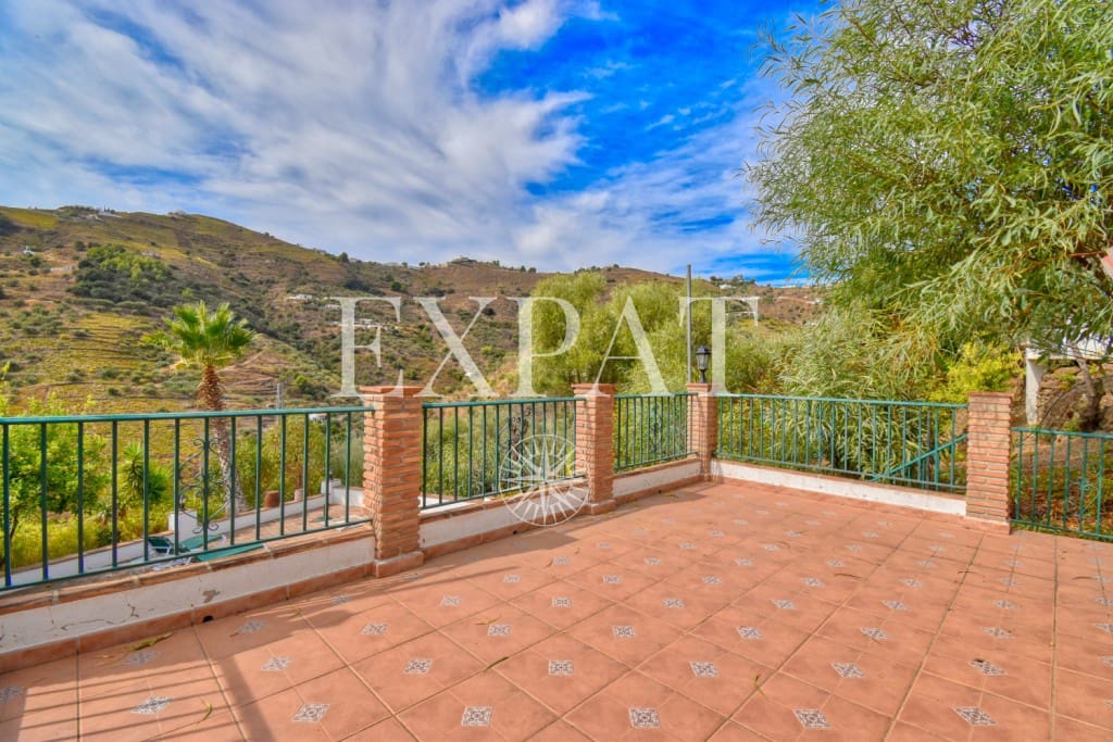 3 soveværelse Finca/Landehus til salg i Competa med swimmingpool - € 349.000 (Ref: 8588387)