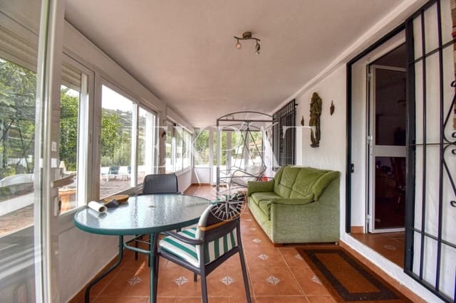 3 chambre Finca/Maison de Campagne à vendre à Cómpeta avec piscine - 349 000 € (Ref: 8588387)