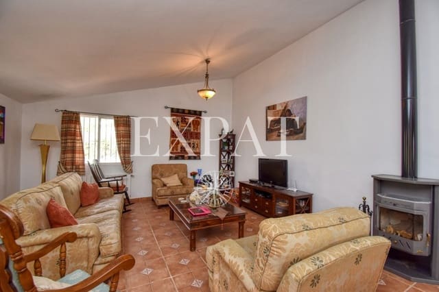 3 chambre Finca/Maison de Campagne à vendre à Cómpeta avec piscine - 349 000 € (Ref: 8588387)