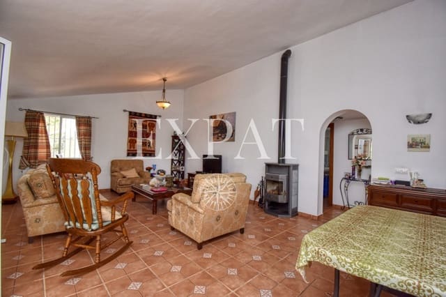 3 chambre Finca/Maison de Campagne à vendre à Cómpeta avec piscine - 349 000 € (Ref: 8588387)