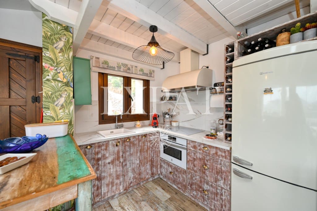 2 soverom Finca/Herregård til salgs i Sayalonga med svømmebasseng - € 260 000 (Ref: 8665048)