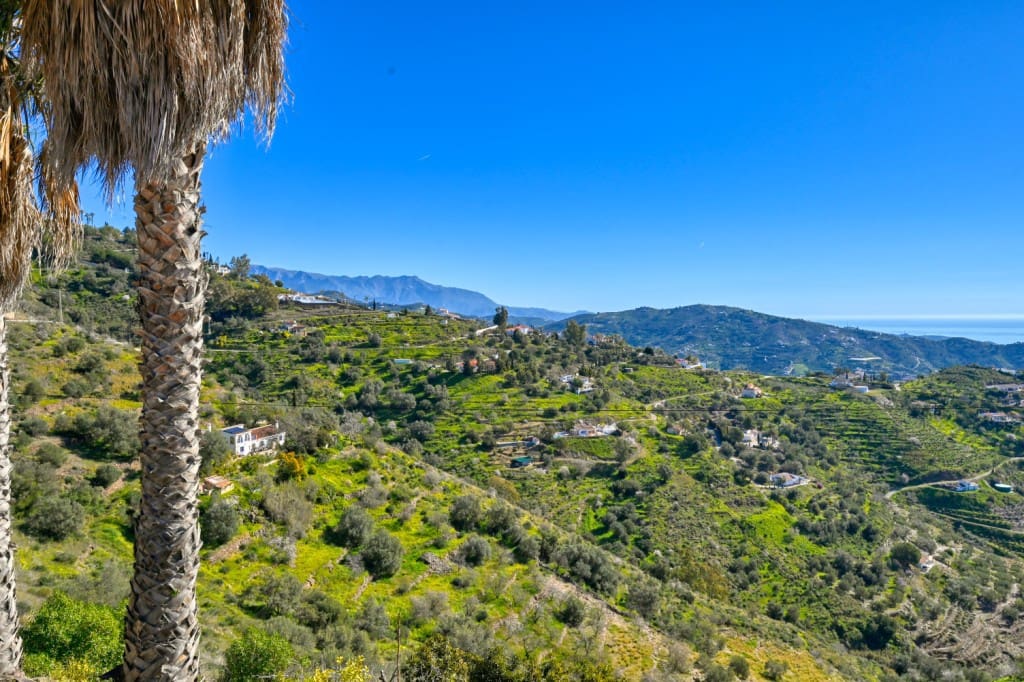 4 soverom Finca/Herregård til leie i Sayalonga med svømmebasseng - € 1 500 (Ref: 8836371)