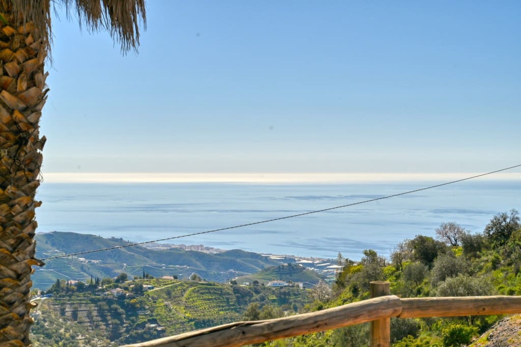 4 soverom Finca/Herregård til leie i Sayalonga med svømmebasseng - € 1 500 (Ref: 8836371)