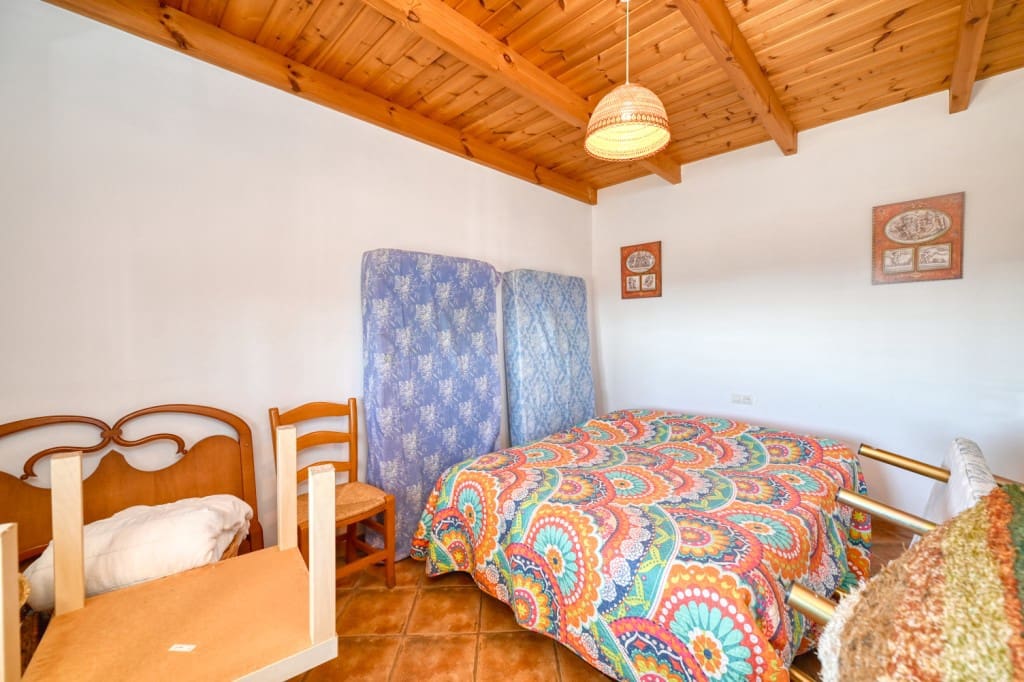 4 soverom Finca/Herregård til leie i Sayalonga med svømmebasseng - € 1 500 (Ref: 8836371)