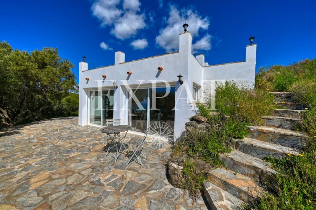 2 soveværelse Finca/Landehus til salg i Sayalonga - € 365.000 (Ref: 8899841)