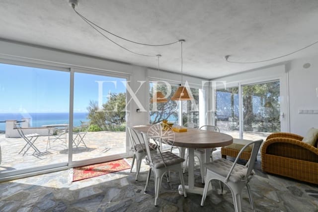 2 soveværelse Finca/Landehus til salg i Sayalonga - € 365.000 (Ref: 8899841)