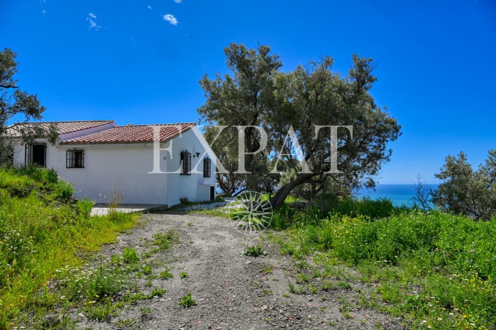 2 soveværelse Finca/Landehus til salg i Sayalonga - € 365.000 (Ref: 8899841)