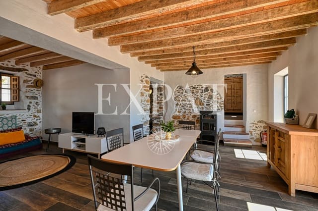 6 chambre Finca/Maison de Campagne à vendre à Periana avec piscine - 585 000 € (Ref: 8902925)