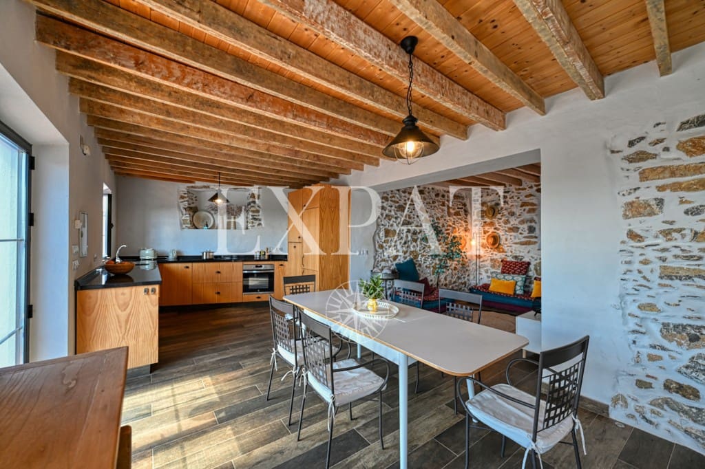 6 soveværelse Finca/Landehus til salg i Periana med swimmingpool - € 585.000 (Ref: 8902925)