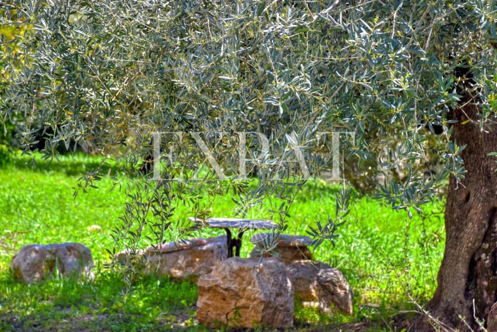 6 soveværelse Finca/Landehus til salg i Periana med swimmingpool - € 585.000 (Ref: 8902925)