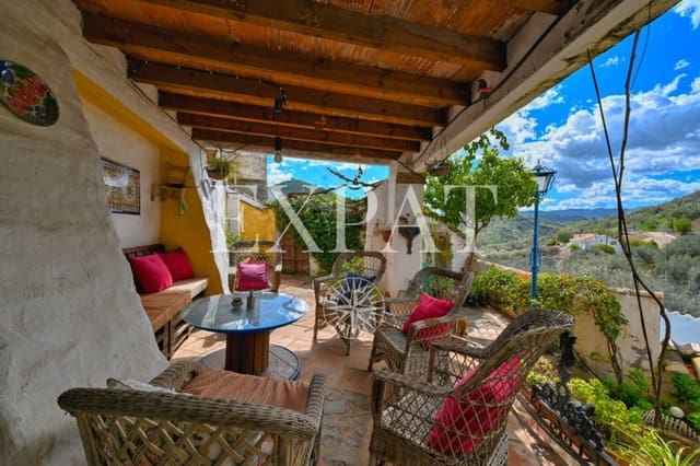 6 chambre Finca/Maison de Campagne à vendre à Comares avec piscine - 324 500 € (Ref: 8910951)