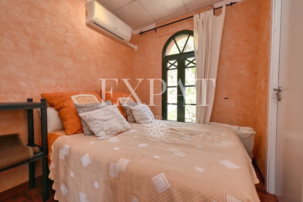 3 soveværelse Finca/Landehus til salg i Arenas med swimmingpool - € 740.000 (Ref: 8948649)