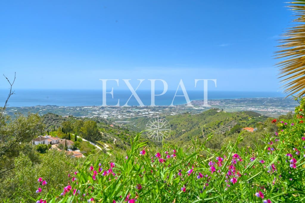 3 soveværelse Finca/Landehus til salg i Arenas med swimmingpool - € 740.000 (Ref: 8948649)