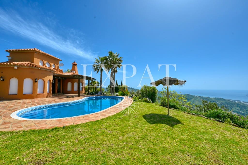 3 soveværelse Finca/Landehus til salg i Arenas med swimmingpool - € 740.000 (Ref: 8948649)