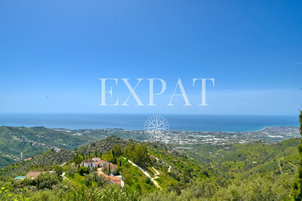 3 soveværelse Finca/Landehus til salg i Arenas med swimmingpool - € 740.000 (Ref: 8948649)