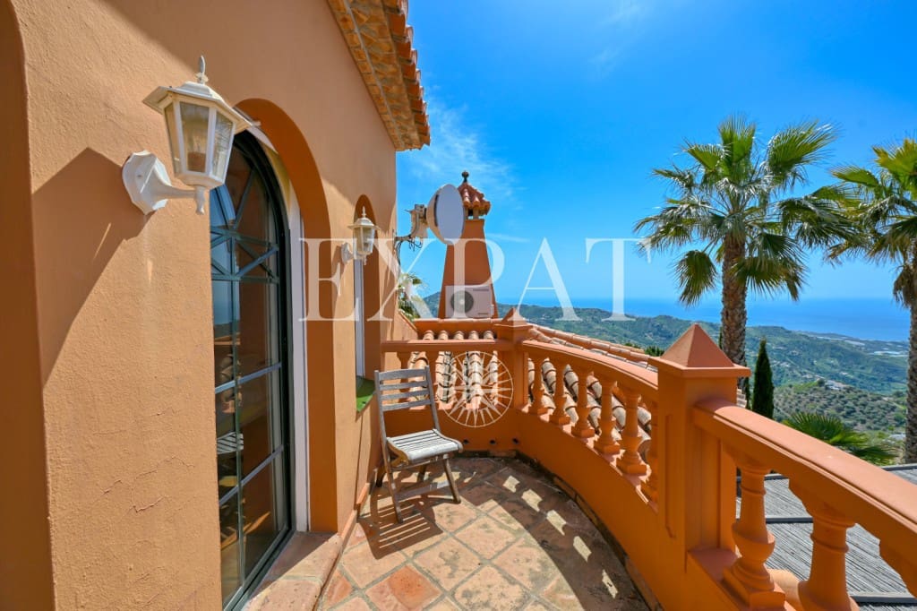 3 soveværelse Finca/Landehus til salg i Arenas med swimmingpool - € 740.000 (Ref: 8948649)