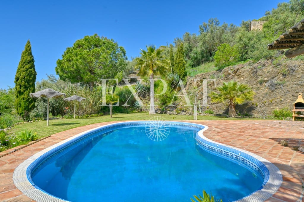 3 soveværelse Finca/Landehus til salg i Arenas med swimmingpool - € 740.000 (Ref: 8948649)