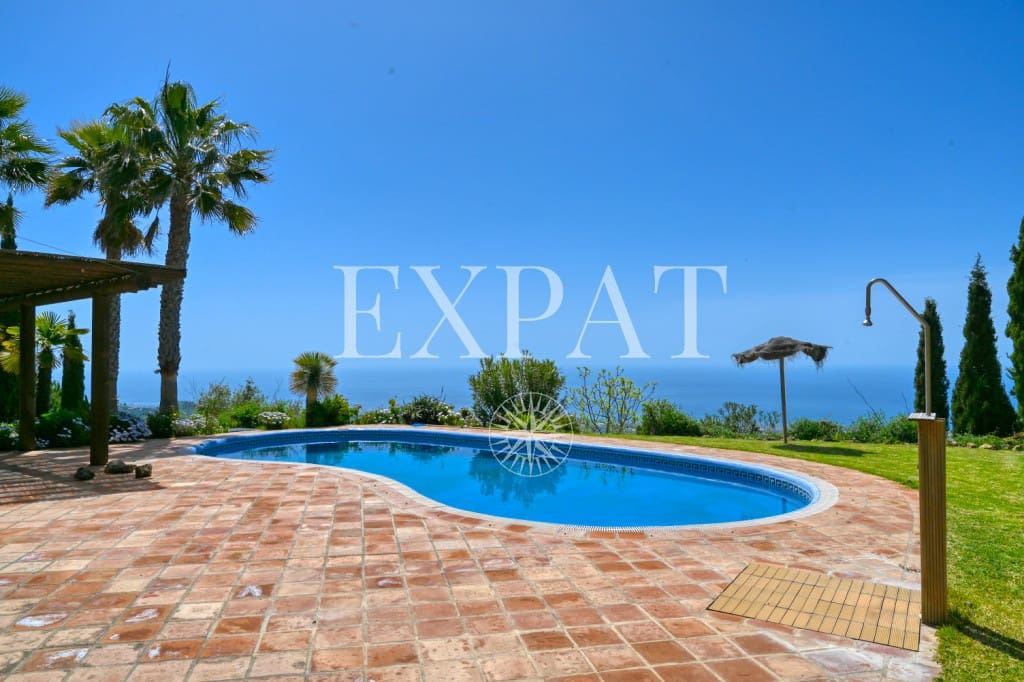 3 soveværelse Finca/Landehus til salg i Arenas med swimmingpool - € 740.000 (Ref: 8948649)