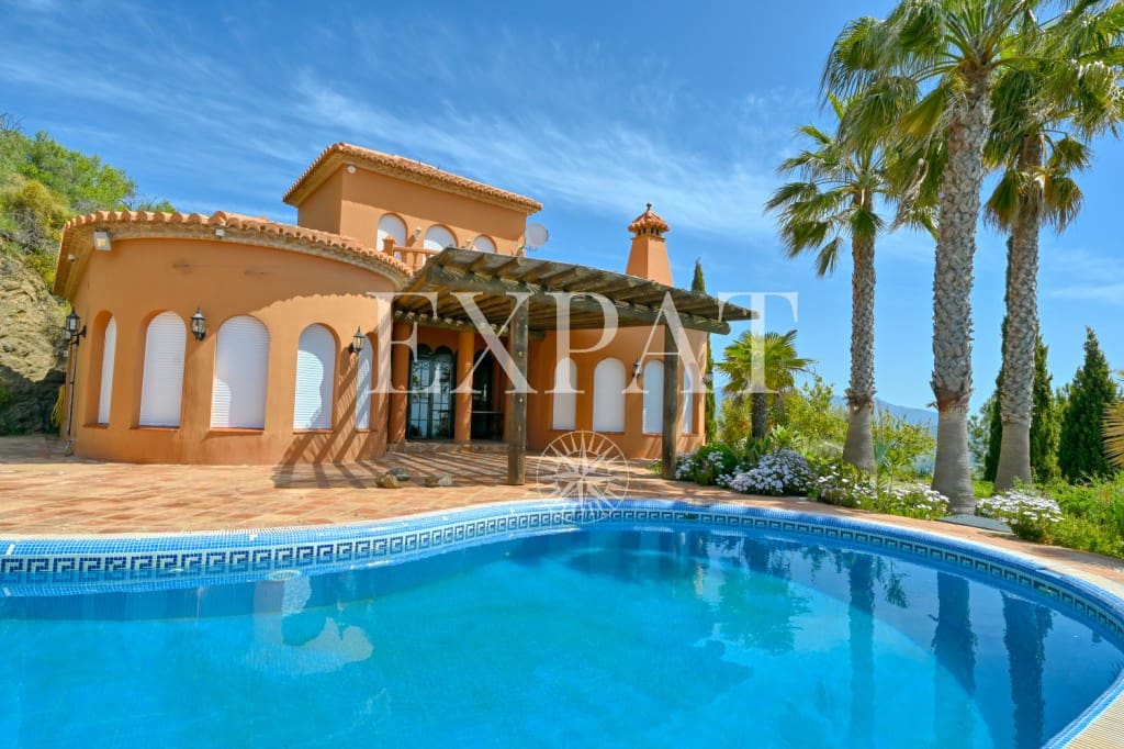 3 soveværelse Finca/Landehus til salg i Arenas med swimmingpool - € 740.000 (Ref: 8948649)