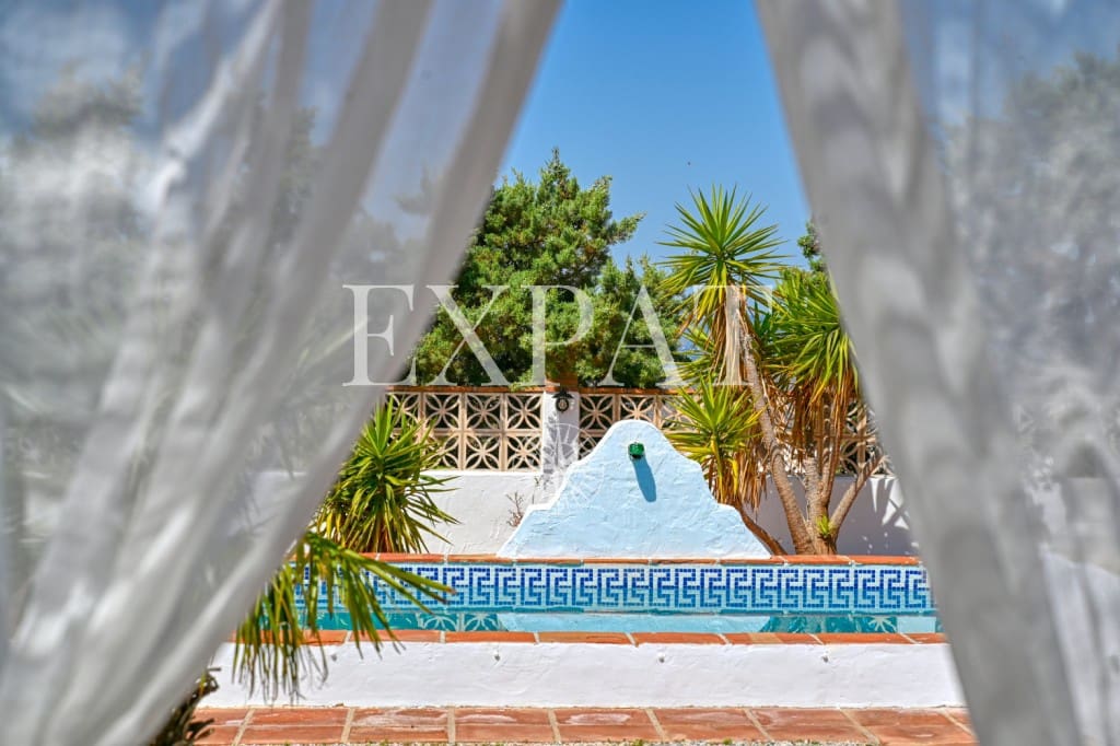 3 sypialnia Finka/Dom wiejski na sprzedaż w Canillas de Aceituno z basenem - 399 000 € (Ref: 8979011)