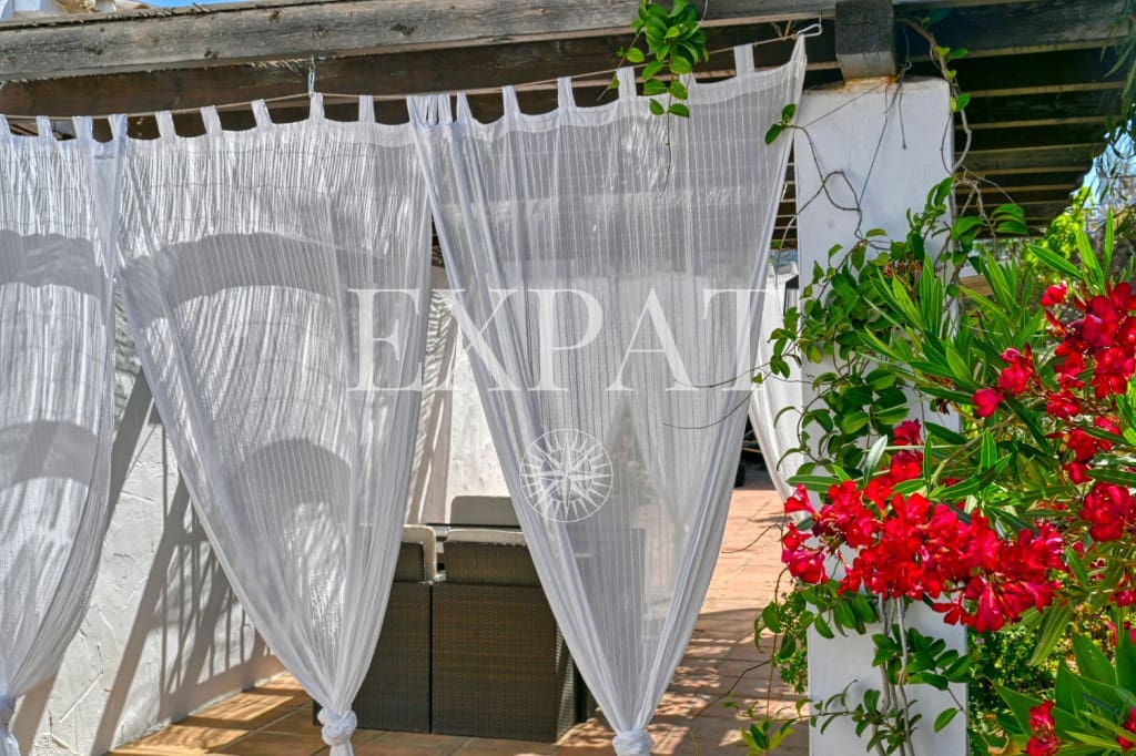 3 sypialnia Finka/Dom wiejski na sprzedaż w Canillas de Aceituno z basenem - 399 000 € (Ref: 8979011)