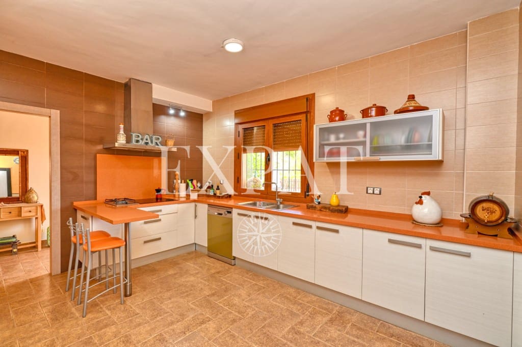 4 sypialnia Finka/Dom wiejski na sprzedaż w Riogordo z basenem - 370 000 € (Ref: 9104433)