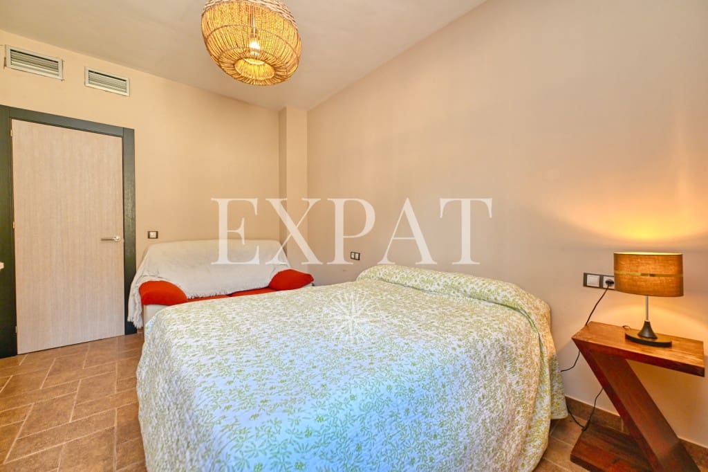 4 sypialnia Finka/Dom wiejski na sprzedaż w Riogordo z basenem - 370 000 € (Ref: 9104433)