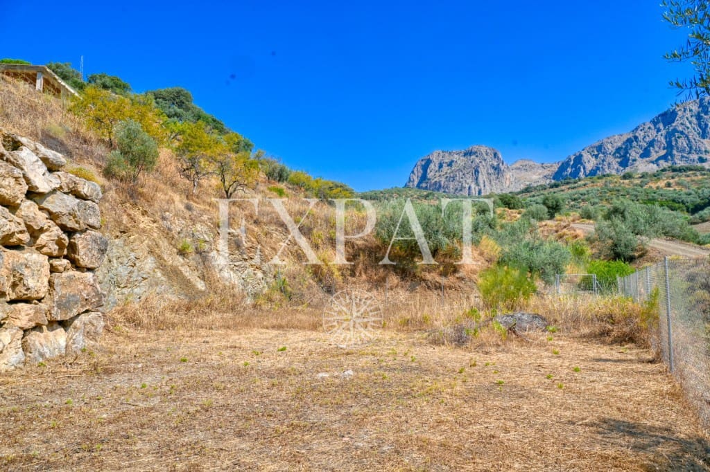 4 sypialnia Finka/Dom wiejski na sprzedaż w Riogordo z basenem - 370 000 € (Ref: 9104433)