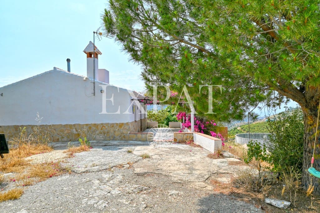 2 sovrum Finca/Hus på landet till salu i Sayalonga - 280 000 € (Ref: 9106411)