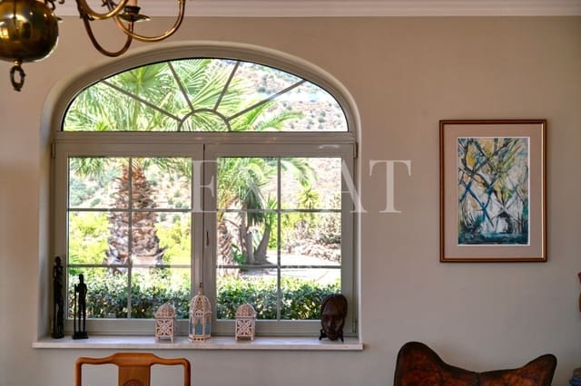 4 camera da letto Finca/Casa di Campagna in vendita in Arenas con piscina - 990.000 € (Rif: 9204395)