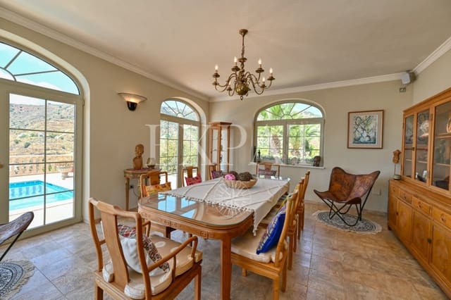 4 camera da letto Finca/Casa di Campagna in vendita in Arenas con piscina - 990.000 € (Rif: 9204395)