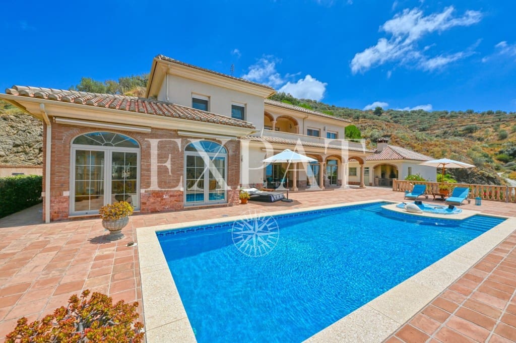 4 Zimmer Finca/Landgut zu verkaufen in Arenas mit Pool - 990.000 € (Ref: 9204395)