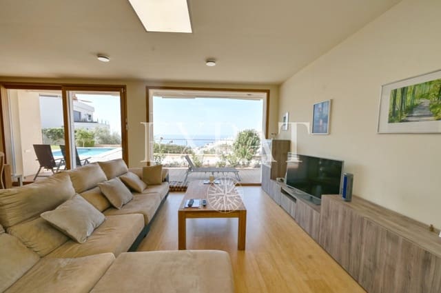 Chalet de 3 habitaciones en Torrox en venta con piscina - 1.095.000 € (Ref: 9230436)