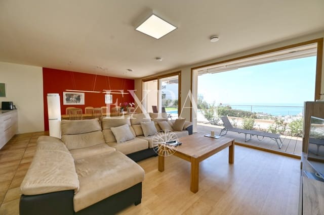 Chalet de 3 habitaciones en Torrox en venta con piscina - 1.095.000 € (Ref: 9230436)