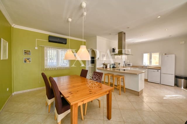 5 soveværelse Finca/Landehus til salg i Arenas med swimmingpool - € 549.000 (Ref: 9232521)