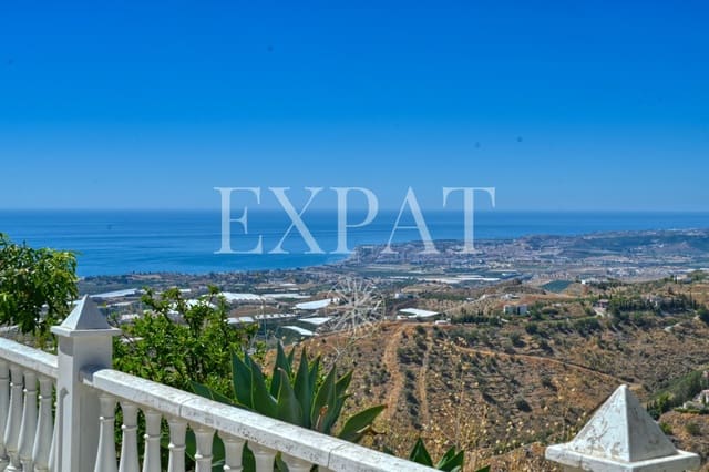 5 soveværelse Finca/Landehus til salg i Arenas med swimmingpool - € 549.000 (Ref: 9232521)