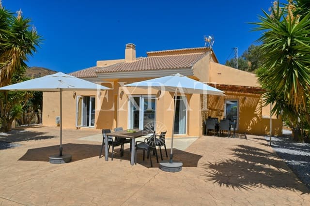 5 soveværelse Finca/Landehus til salg i Arenas med swimmingpool - € 549.000 (Ref: 9232521)