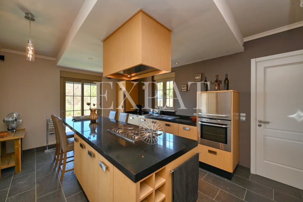 4 slaapkamer Finca/Landhuis te koop in Arenas met zwembad - € 725.000 (Ref: 9246549)