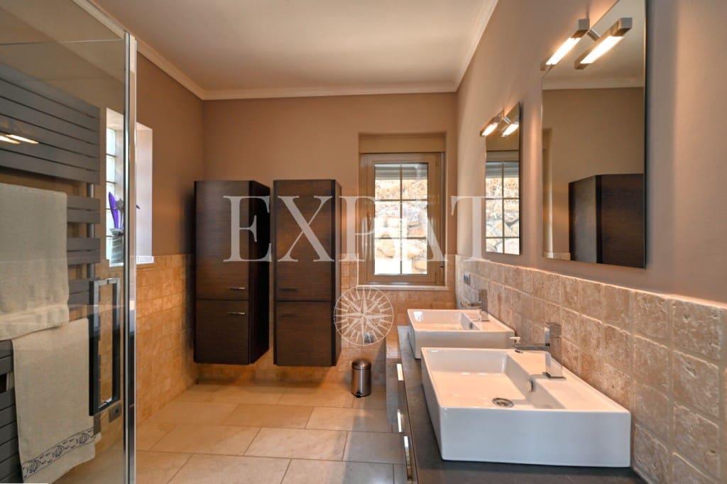 4 slaapkamer Finca/Landhuis te koop in Arenas met zwembad - € 725.000 (Ref: 9246549)