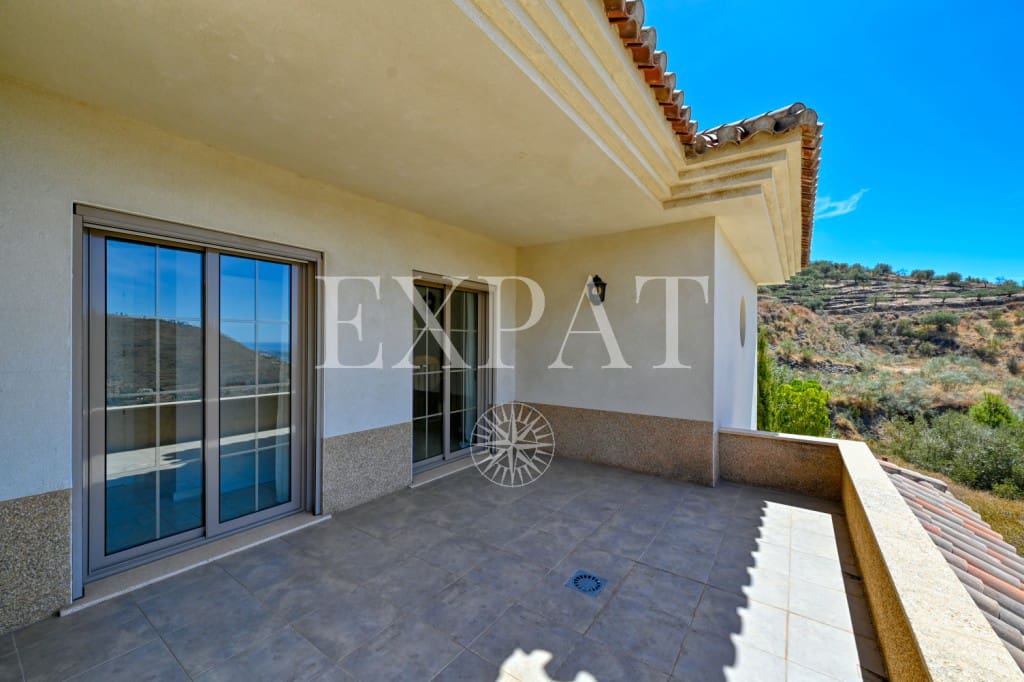 4 slaapkamer Finca/Landhuis te koop in Arenas met zwembad - € 725.000 (Ref: 9246549)