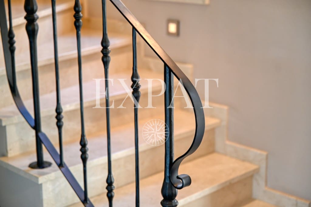 4 soveværelse Finca/Landehus til salg i Arenas med swimmingpool - € 725.000 (Ref: 9246549)