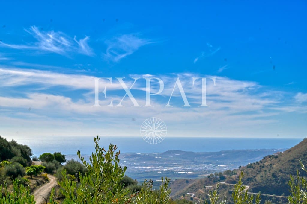 4 soveværelse Finca/Landehus til salg i Arenas med swimmingpool - € 725.000 (Ref: 9246549)