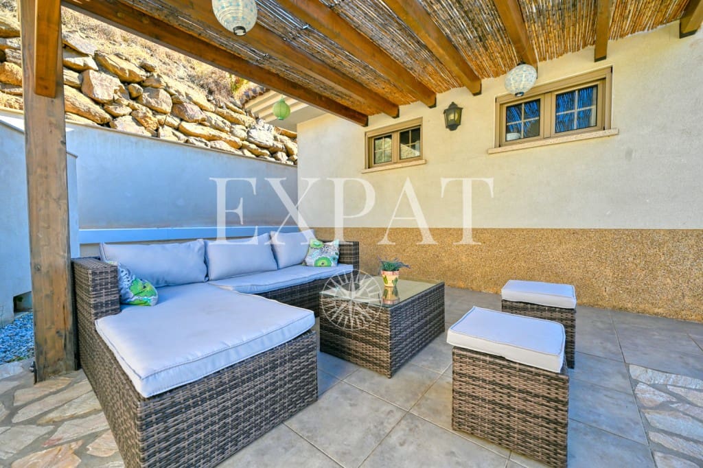 4 soveværelse Finca/Landehus til salg i Arenas med swimmingpool - € 725.000 (Ref: 9246549)