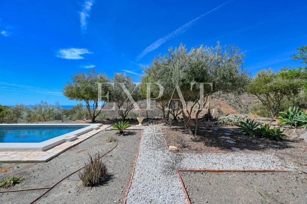 4 soveværelse Finca/Landehus til salg i Arenas med swimmingpool - € 725.000 (Ref: 9246549)