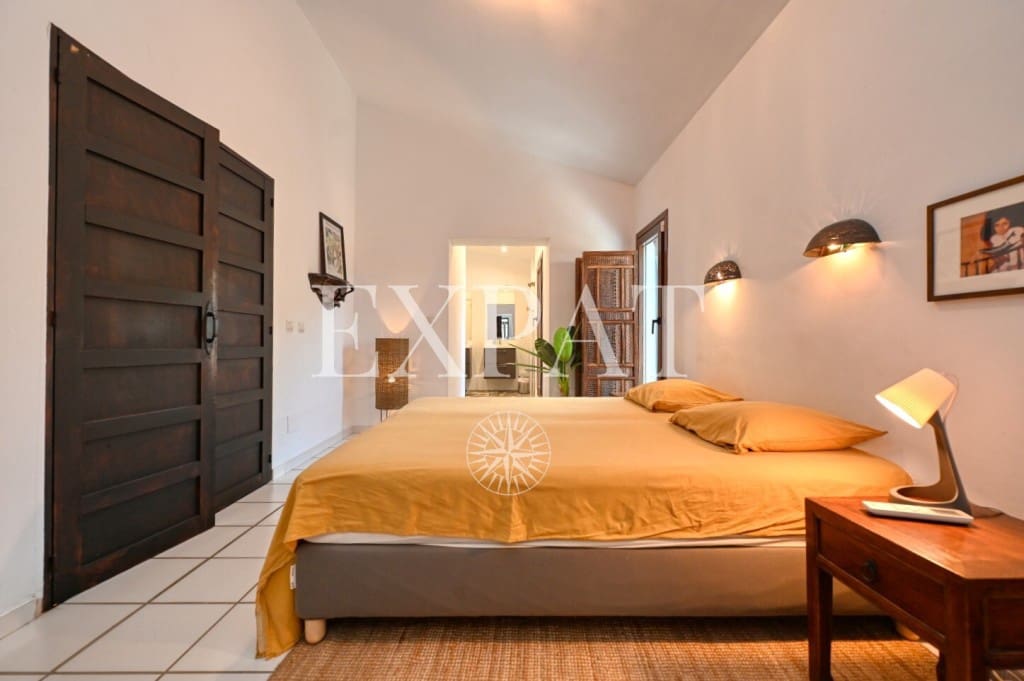 4 sypialnia Finka/Dom wiejski na sprzedaż w Sayalonga z basenem - 798 000 € (Ref: 9276059)