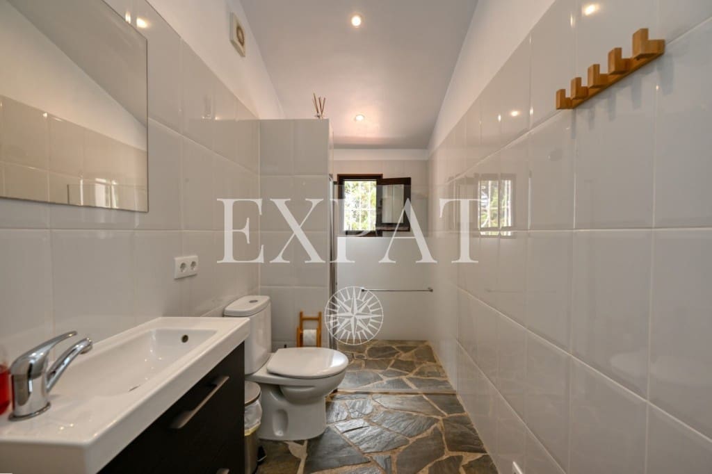 4 sypialnia Finka/Dom wiejski na sprzedaż w Sayalonga z basenem - 798 000 € (Ref: 9276059)