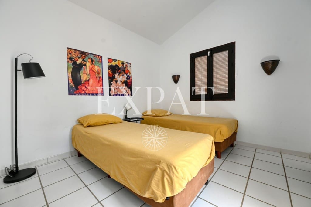 4 sypialnia Finka/Dom wiejski na sprzedaż w Sayalonga z basenem - 798 000 € (Ref: 9276059)